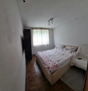Apartament 2 camere decomandat, centrul orașului Brezoi, vedere la Vârful Țurțudan - imagine 7