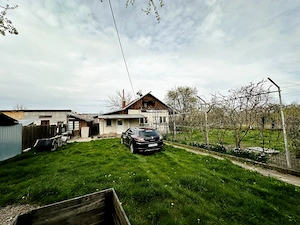 Casă P+1 cu teren 2.470 mp, livadă, anexe și gospodărie completă   Mîrțești, Săpata, Argeș - imagine 2