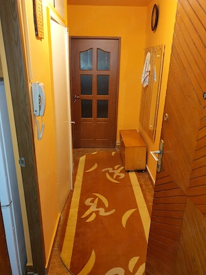 De închiriat 