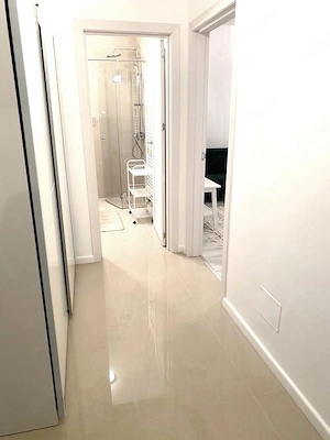 Proprietar garsoniera Exigent Plaza Residence - imagine 2