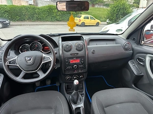 Dacia Duste 1.6 - imagine 10