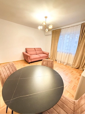 PF ,vand apartament 4 camere renovat complet ,Manastur, et intermediar
