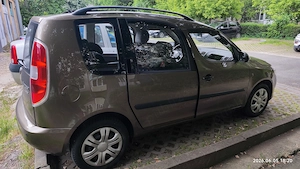 Vând Skoda Roomster 1.4 benzina  - imagine 4