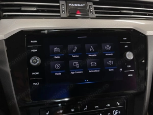 Volkswagen Passat - imagine 17
