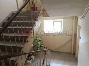  Apartament 3 camere | Calea Girocului | Etaj 8/10 | Potențial excelent de amenajare