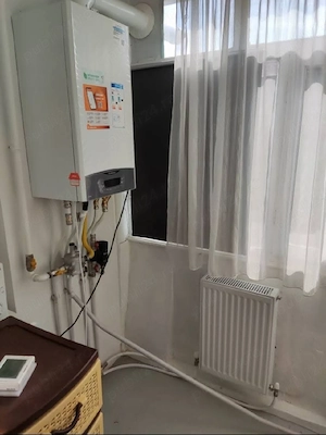 Vând apartament cu 2 camere in Comănești  - imagine 5