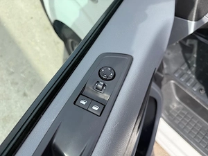 Opel vivaro izoterm - imagine 3