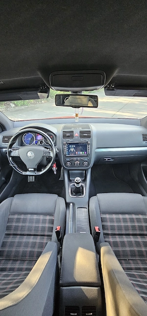 Volkswagen Golf 5 GTI 2.0 TFSI 200CAI - imagine 10