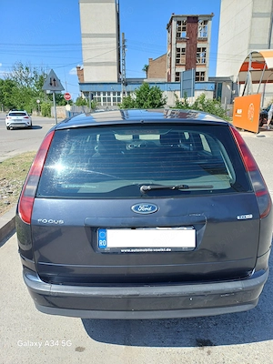 Ford Focus MK2 1.6TDCI GHIA break - imagine 5