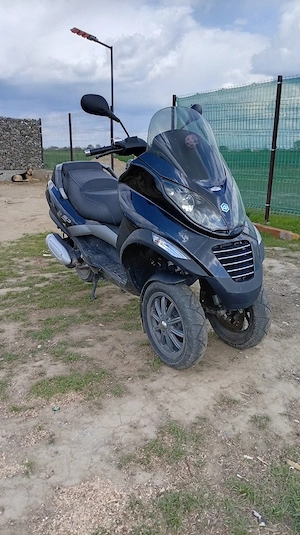 Piaggio MP3 250cc - imagine 5