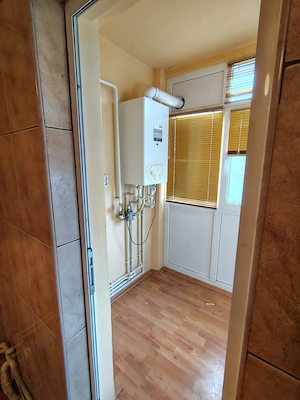 Vinzare Apart. 2 camere cf. 1 dec., et. 3 din 4, cu balcon, pe Bulevardul Dorobantilor, liber,   - imagine 16