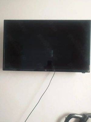 Televizor Nei 84 cm