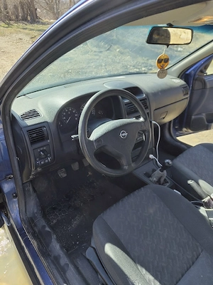 Dezmembrez opel astra G CC  - imagine 4