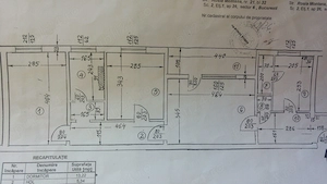 Apartament cu 2 doarmitoare, living semidecomandat si hol foarte lung