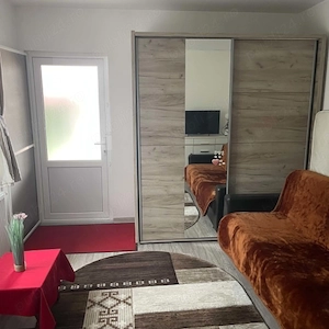 inchiriez apartament - imagine 4