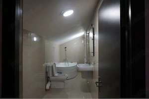 Inchiriez vila 20 camere sau 10 si 10 dotate super - imagine 4