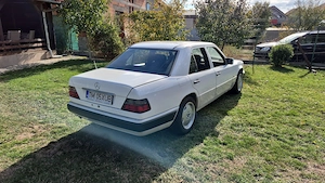Mercedes w124 E220 - imagine 2