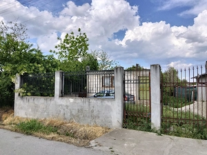 Casă+teren intravilan DE VANZARE