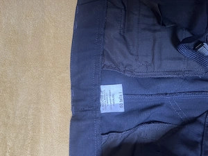 Pantaloni de penitenciar 