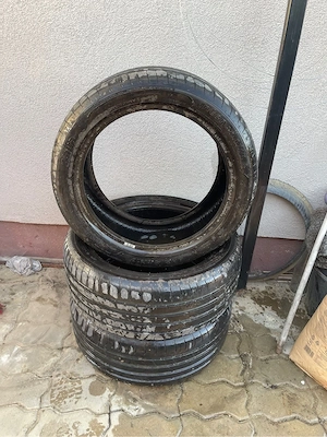 Anvelope 225 45 17 vara