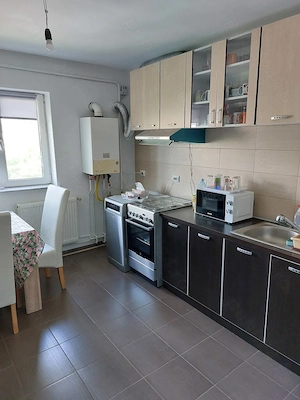 Proprietar, apartament 3 camere decomandate Spitalul 1 - imagine 6