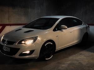 Opel astra j 2013 - imagine 2