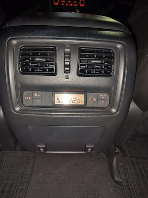 Nissan Pathfinder Hybrid 2.5 L Benzina  - imagine 2
