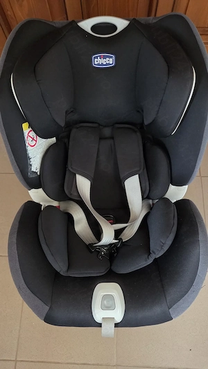 Vând scaun auto Chicco Seat Up 012, model 56951