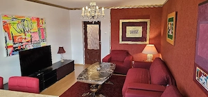 Exclusivist  , ultracentral  , loc de parcare 