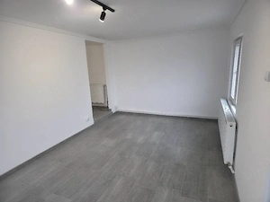 De inchiriat Spatiu Depozitare   Mini-Hub e-commerce 32 mp - DN28 - Valea Lupului - ROMBAT - imagine 2
