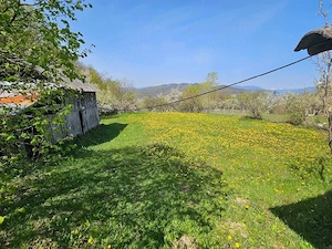 Casa si teren de vanzare - imagine 2