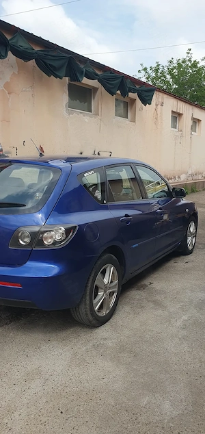 Mazda 3 2007 1.6 benzină  - imagine 4