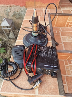 Kit Stație CB Pni 8900 + antenă Pni ML 70