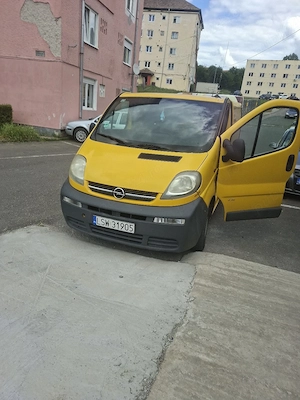 opel vivaro 1.9cdti - imagine 2