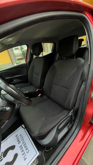         Renault Clio 1.5dci Bussines Eco2 E5 recent import 258900km reali cu carte service și docume - imagine 9