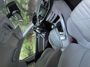 Vând Peugeot 308, an 2014, 1.6 Benzină - imagine 3