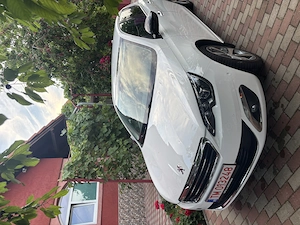 Vând Peugeot 308, an 2014, 1.6 Benzină