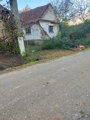 Vând casă în localitatea Iaz