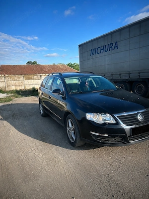 Vând Volkswagen Passat b6 - imagine 2