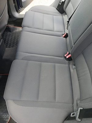Volkswagen Golf 2.0 TDI 2005 - imagine 9