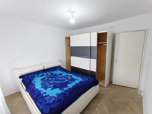 Apartament 2 cam. in Moldova Noua - imagine 6