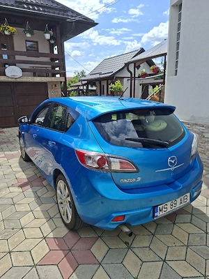 Vând Mazda 3, 2010, 1.6 benzina  - imagine 4