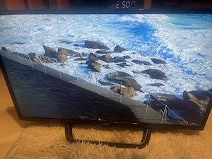 Televixor LED Smart TV Philips diagonala 32' 82 cm