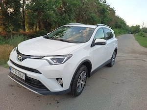 RAV 4 fabricație 2016 - imagine 8