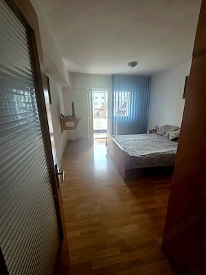 Proprietar Vand apartamnet 3 camere Noua Brasov - imagine 16