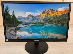 Monitor Philips 22" Full HD HDMI   Fără pixeli morți, funcționează perfect