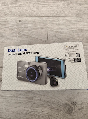 Cameră auto DVR Dual Lens Blackbox   nouă, sigilată, cu cutie