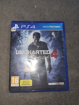 Joc Uncharted 4 PS4 si alte Jocuri