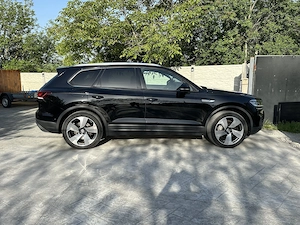 Touareg 3.0 benzină , 340 cp
