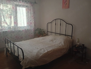 Apartament cu 3 camere,decomandat,parter - imagine 5